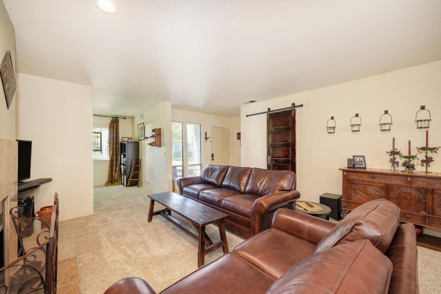 Photo #6: 224118187 Listing 