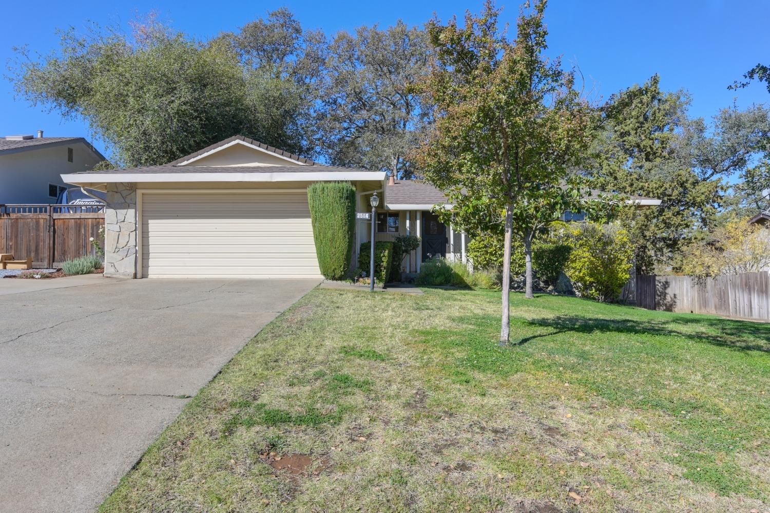 Detail Gallery Image 1 of 1 For 2514 Willowdale Dr, El Dorado Hills,  CA 95762 - 3 Beds | 2 Baths