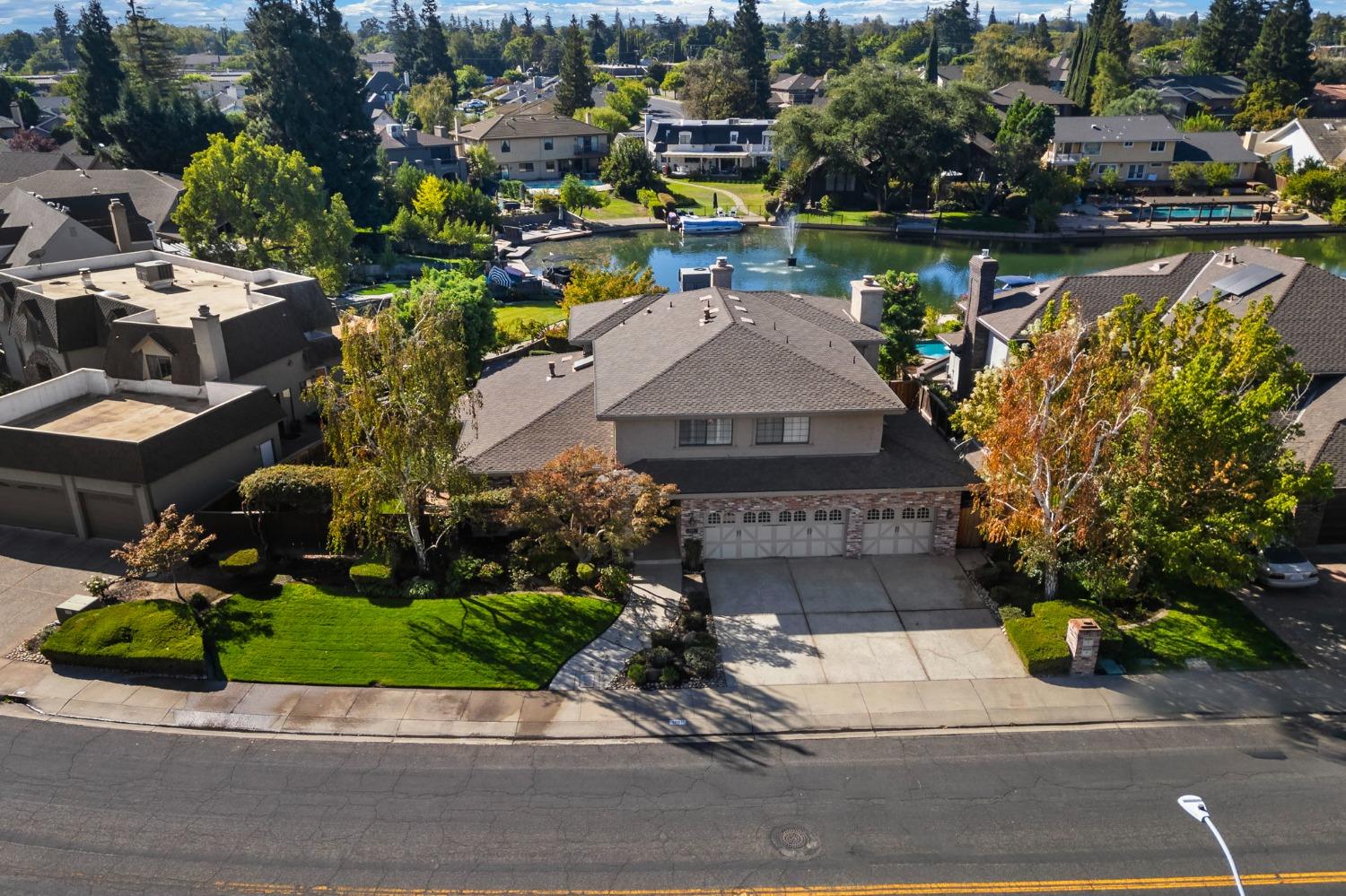 Detail Gallery Image 13 of 52 For 1201 Rivergate Dr, Lodi,  CA 95240 - 4 Beds | 2/1 Baths