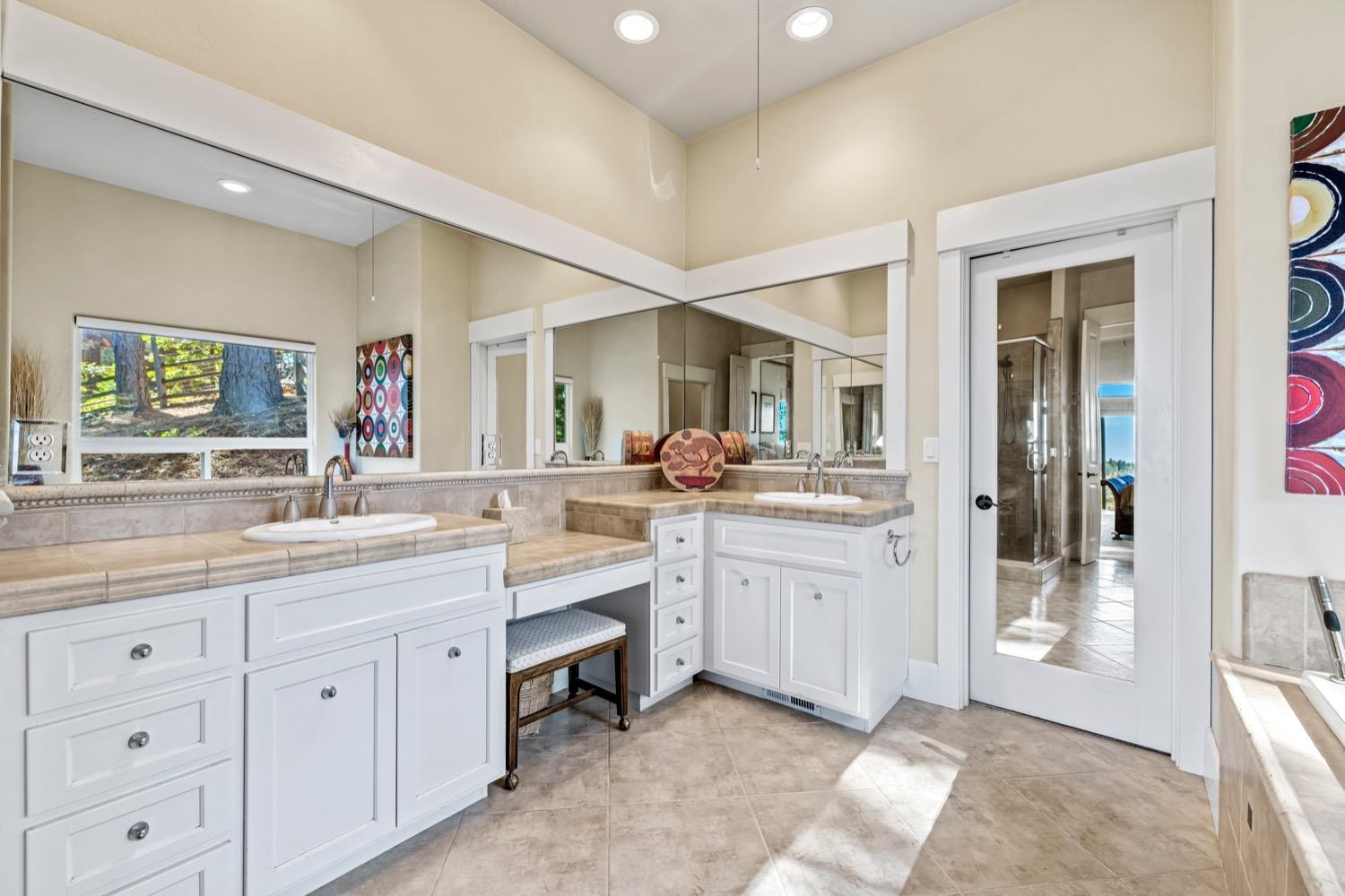 Detail Gallery Image 29 of 67 For 4686 Pinta Ct, Camino,  CA 95709 - 3 Beds | 3/2 Baths