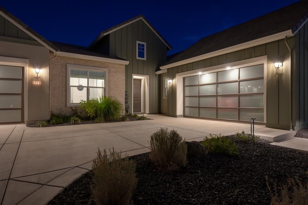 Detail Gallery Image 83 of 90 For 4058 Whitney Vista Ln, Rocklin,  CA 95677 - 4 Beds | 3/1 Baths