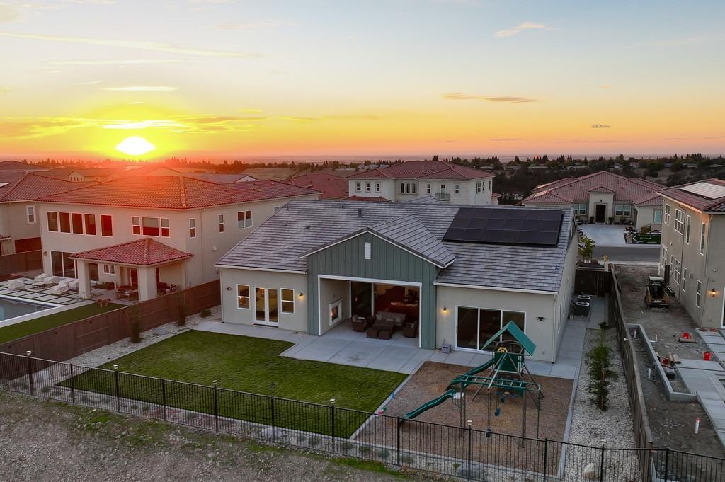 Detail Gallery Image 86 of 90 For 4058 Whitney Vista Ln, Rocklin,  CA 95677 - 4 Beds | 3/1 Baths