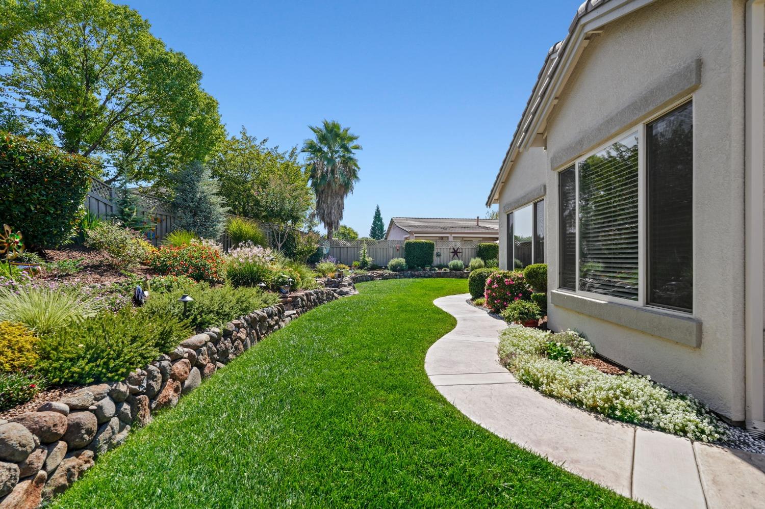 Detail Gallery Image 45 of 62 For 2161 Pebblestone Ln, Lincoln,  CA 95648 - 3 Beds | 2 Baths