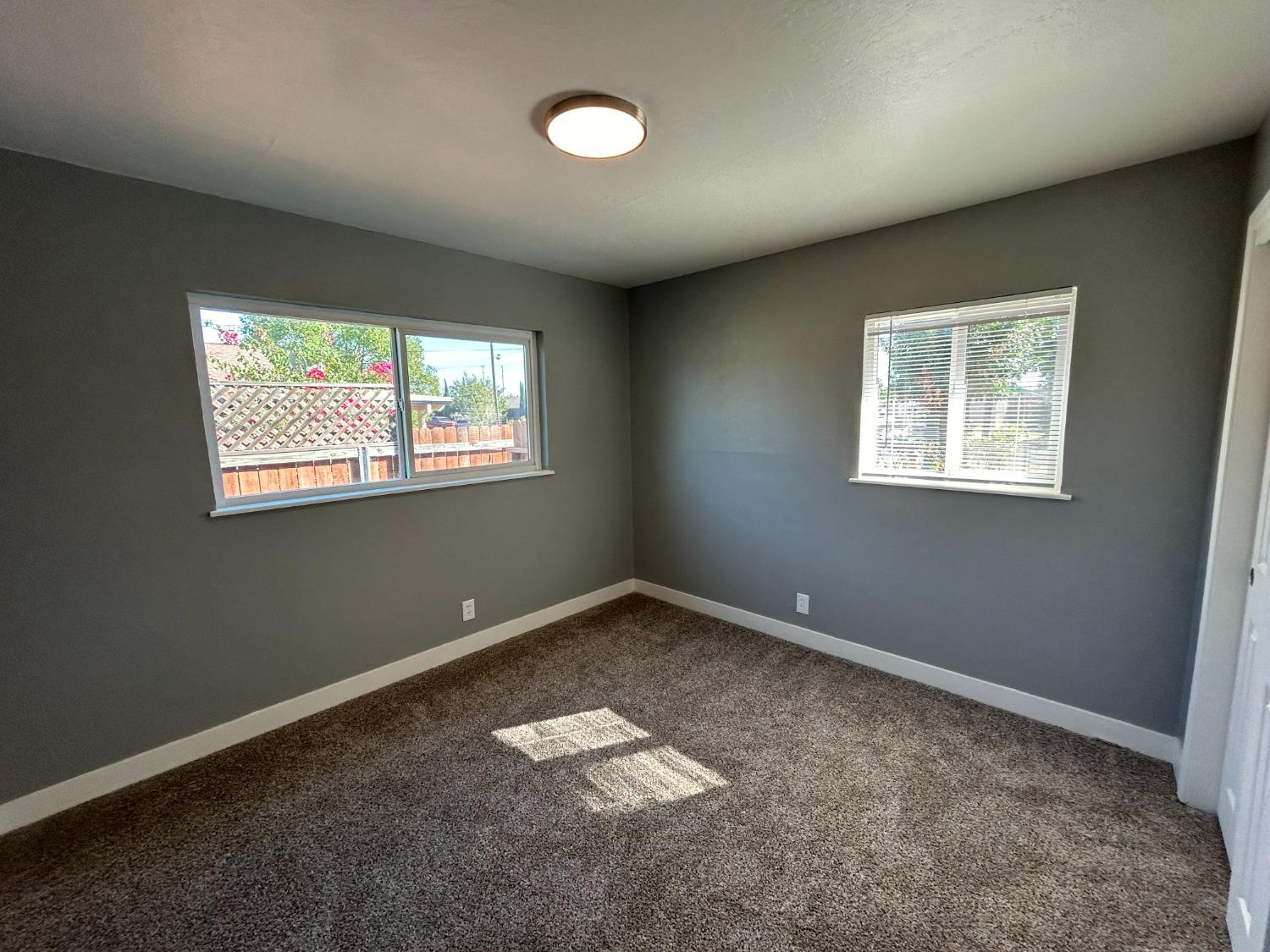 Detail Gallery Image 9 of 15 For 1935 16th St, Olivehurst,  CA 95961 - 3 Beds | 1 Baths