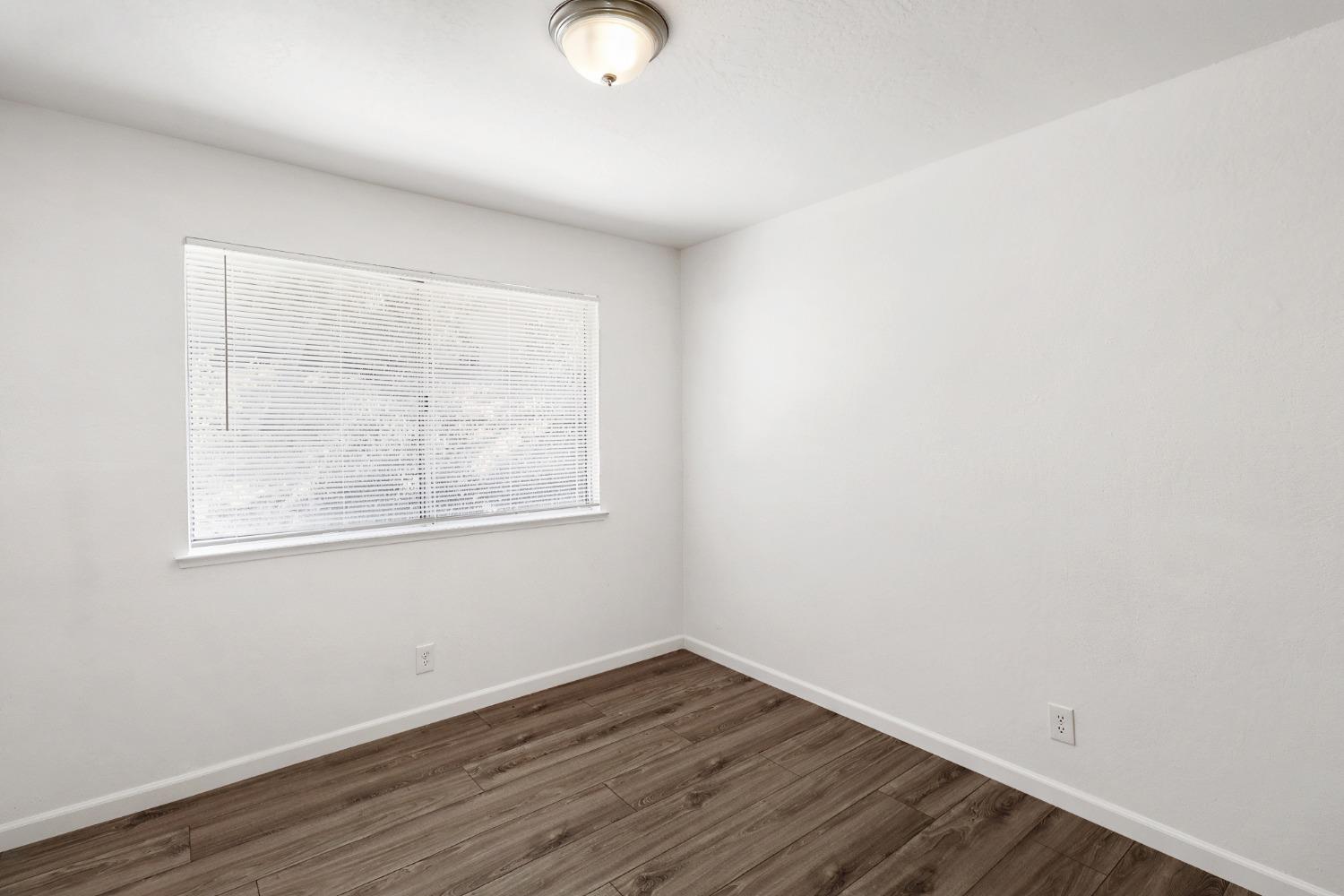 Detail Gallery Image 20 of 29 For 5086 Rhode Island Dr #4,  Sacramento,  CA 95841 - 2 Beds | 1 Baths