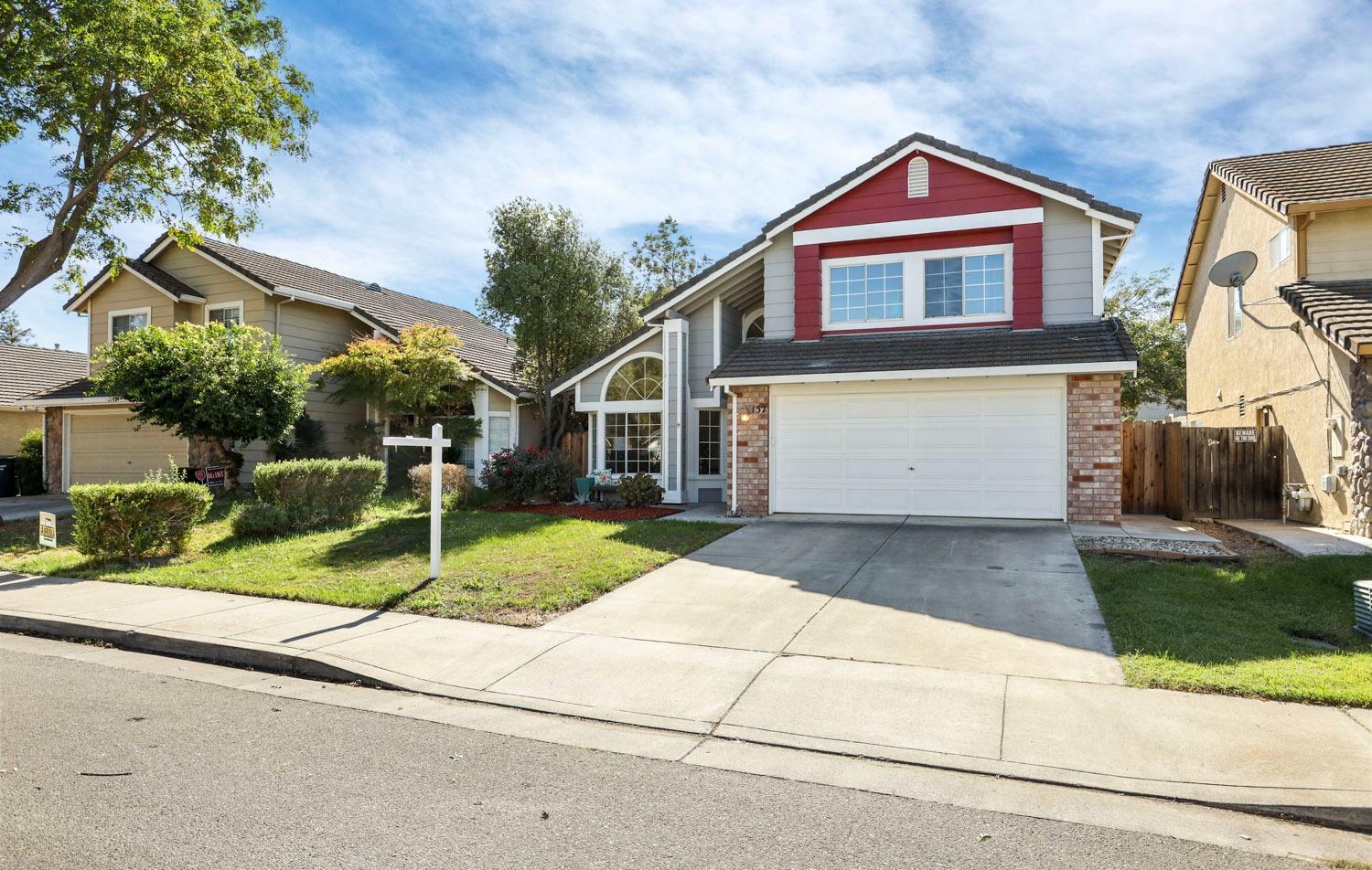 Detail Gallery Image 1 of 48 For 132 Henry Ct, Tracy,  CA 95376 - 3 Beds | 2/1 Baths