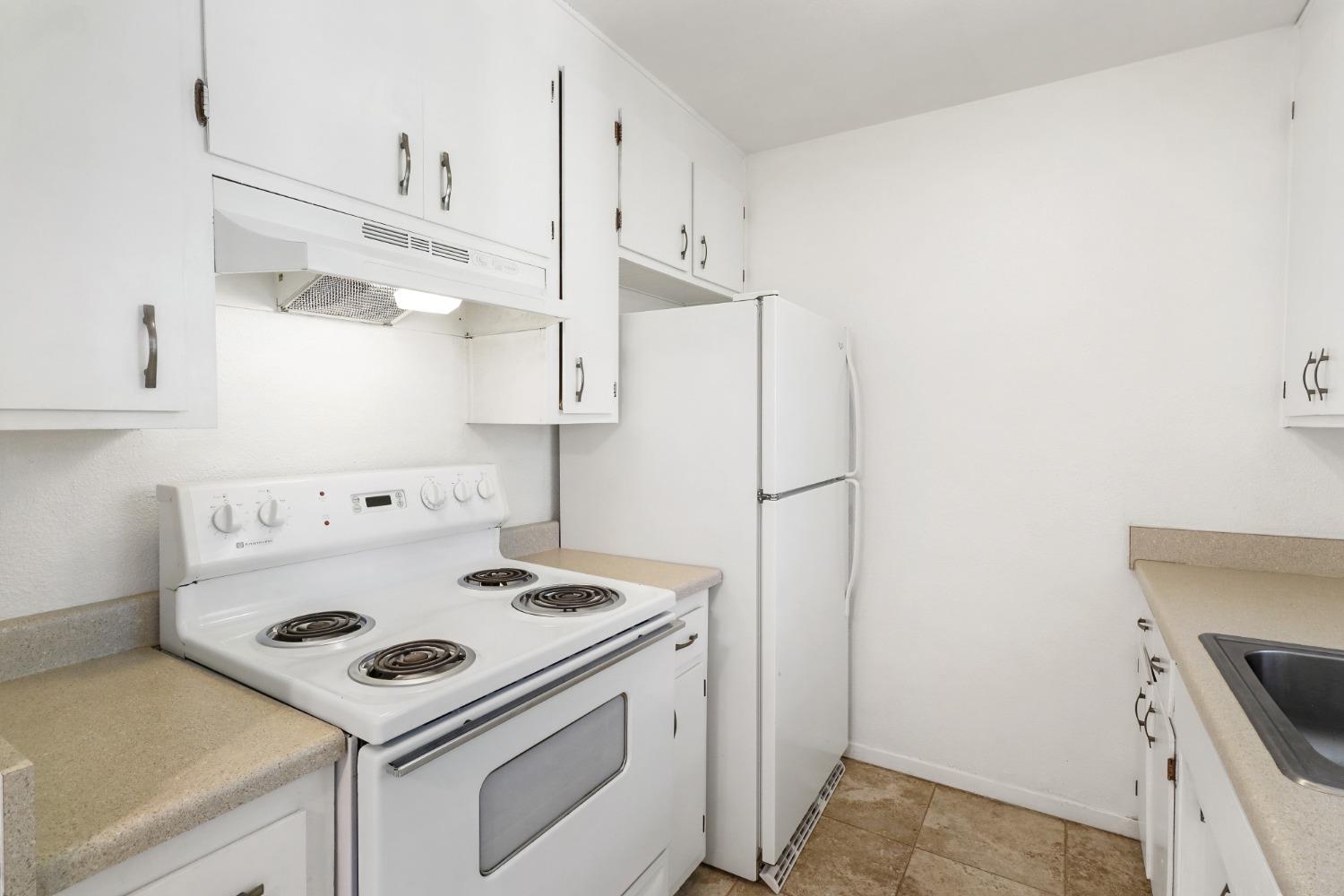 Detail Gallery Image 15 of 29 For 5086 Rhode Island Dr #4,  Sacramento,  CA 95841 - 2 Beds | 1 Baths