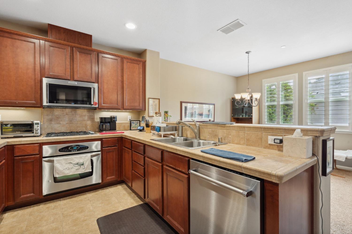 Detail Gallery Image 10 of 20 For 4059 Innovator Dr #10101,  Sacramento,  CA 95834 - 2 Beds | 2 Baths