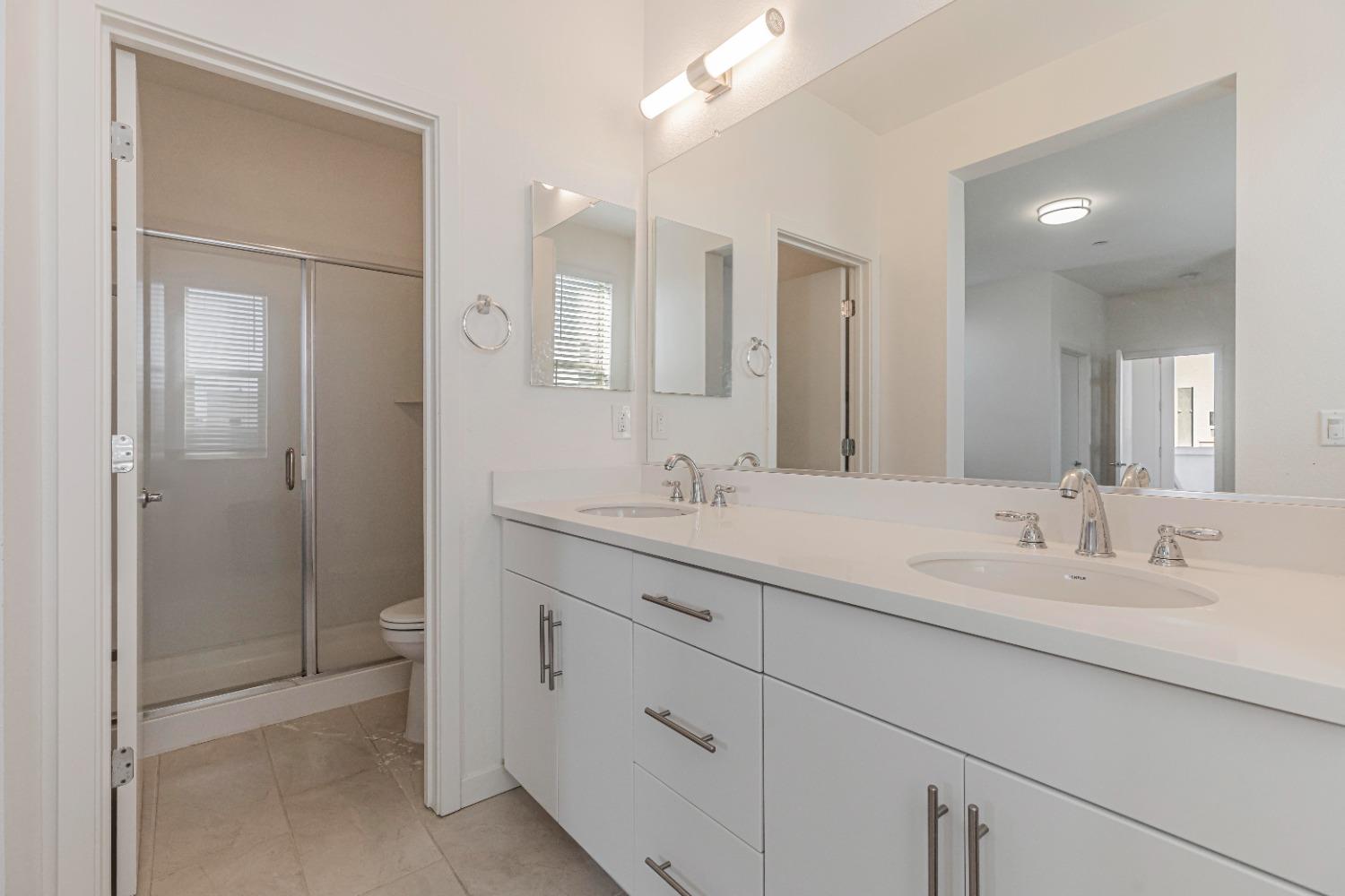 Detail Gallery Image 33 of 43 For 332 1st Ave, Sacramento,  CA 95818 - 2 Beds | 2/1 Baths