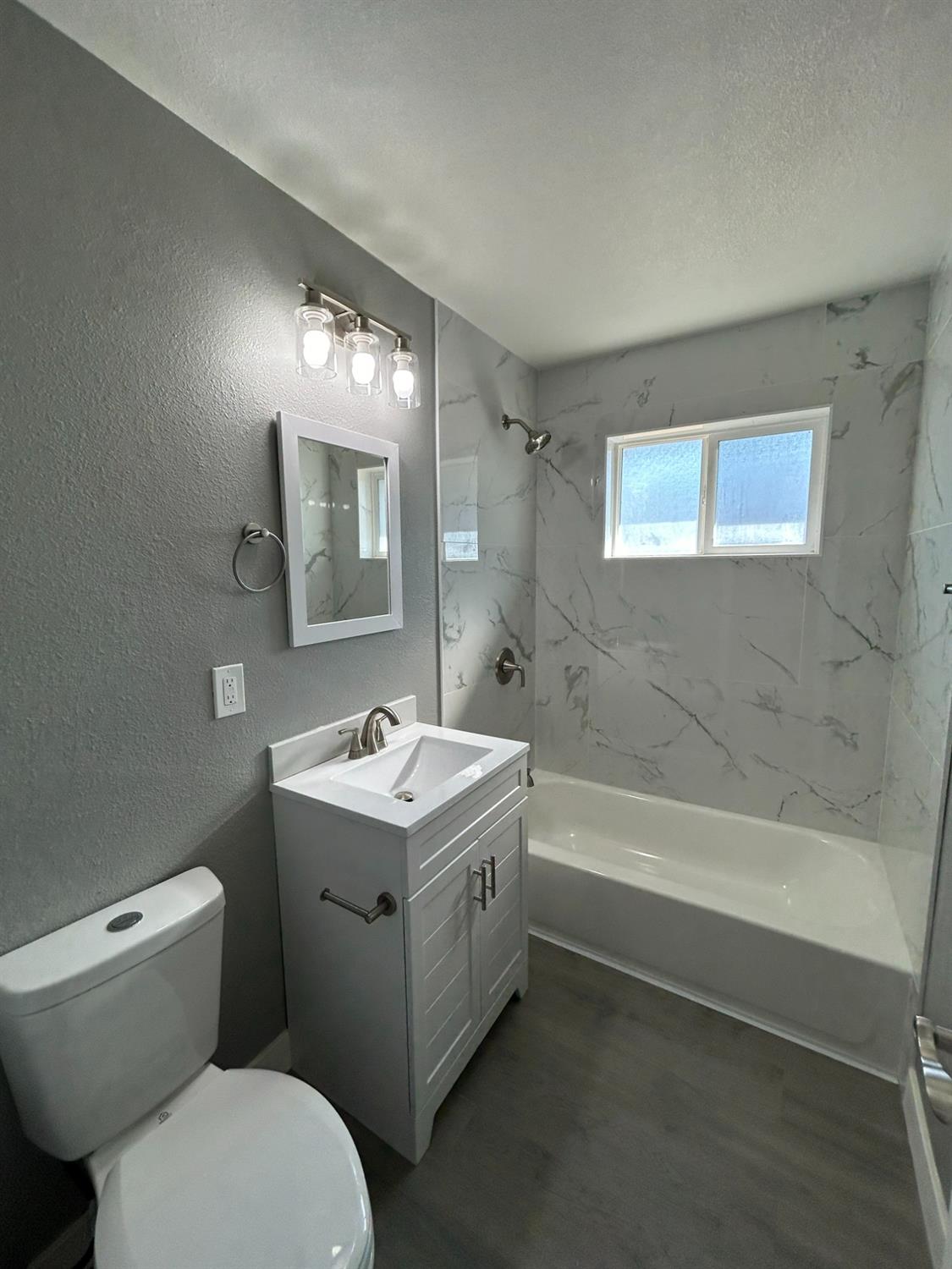 Detail Gallery Image 7 of 15 For 1935 16th St, Olivehurst,  CA 95961 - 3 Beds | 1 Baths