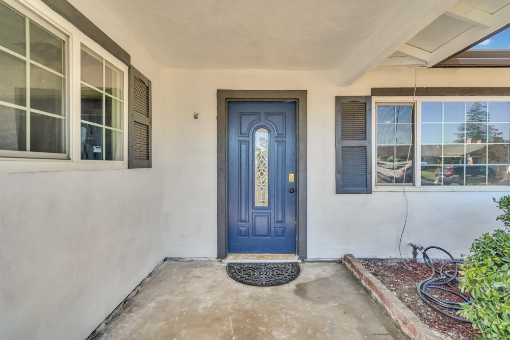 Detail Gallery Image 5 of 51 For 10745 Pedro Way, Rancho Cordova,  CA 95670 - 4 Beds | 2 Baths