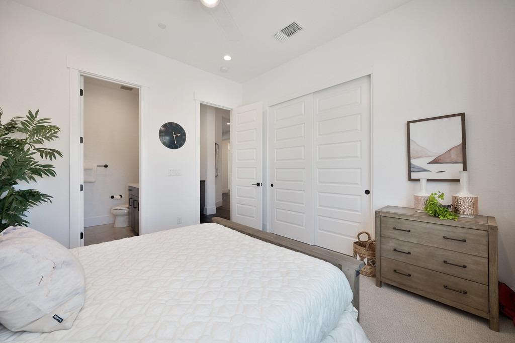 Detail Gallery Image 12 of 90 For 4058 Whitney Vista Ln, Rocklin,  CA 95677 - 4 Beds | 3/1 Baths