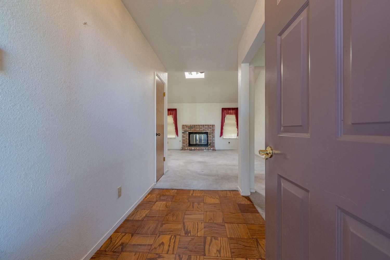 Detail Gallery Image 13 of 57 For 1910 W Chamberlain Dr, Turlock,  CA 95382 - 3 Beds | 2 Baths