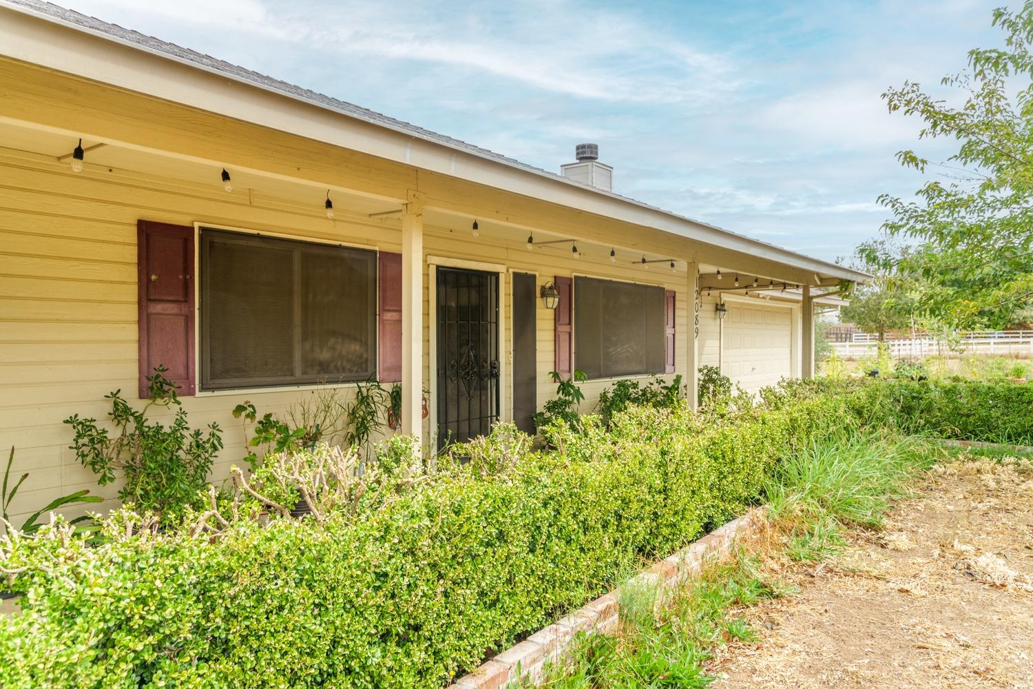 Detail Gallery Image 6 of 51 For 12089 Walmort Rd, Wilton,  CA 95693 - 4 Beds | 2 Baths