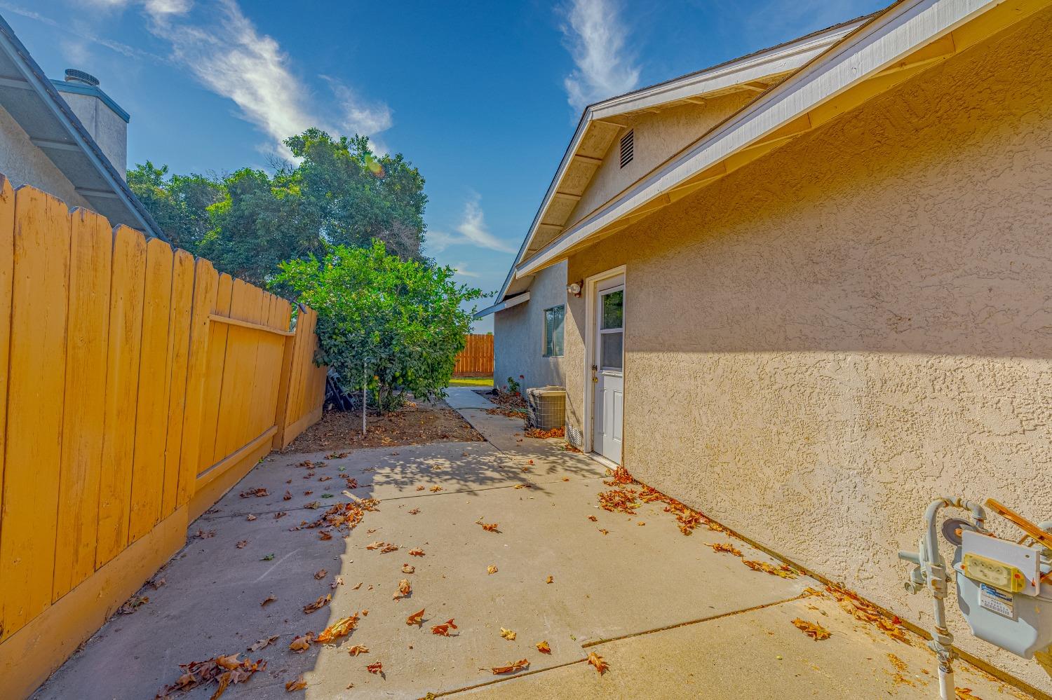 Detail Gallery Image 57 of 57 For 1910 W Chamberlain Dr, Turlock,  CA 95382 - 3 Beds | 2 Baths