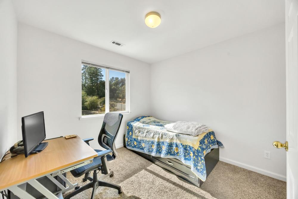 Detail Gallery Image 25 of 45 For 3988 Wimbledon Dr, Diamond Springs,  CA 95619 - 3 Beds | 2/1 Baths