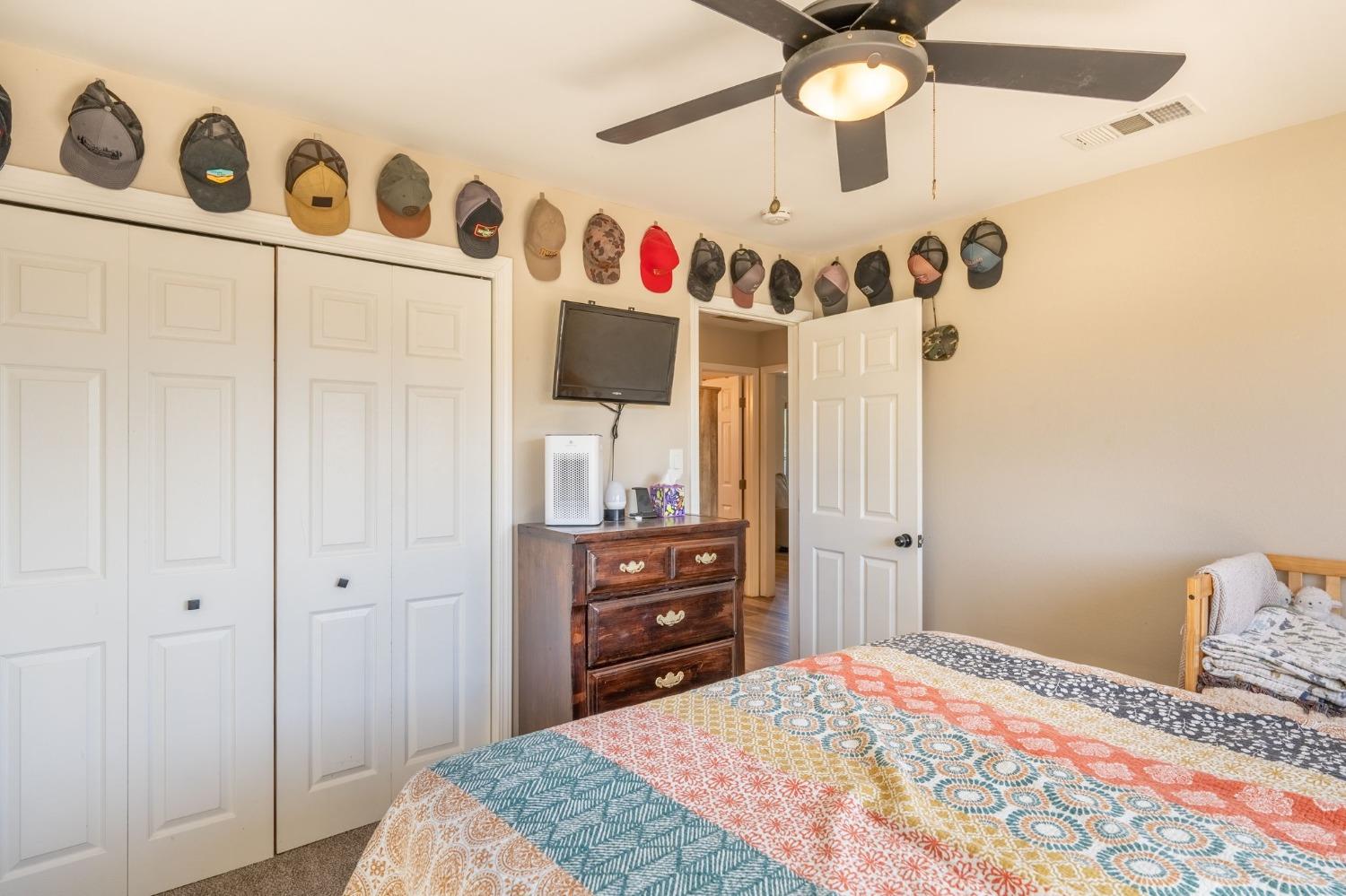 Detail Gallery Image 22 of 31 For 4842 Second St, Empire,  CA 95319 - 3 Beds | 1 Baths