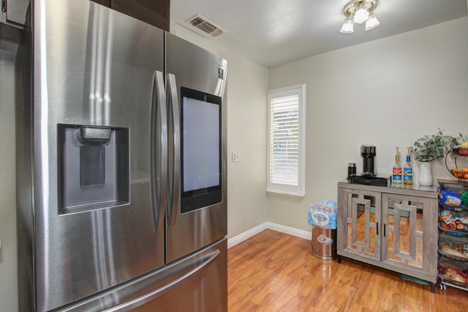 Detail Gallery Image 28 of 45 For 5605 Andes Ct, Sacramento,  CA 95842 - 3 Beds | 2 Baths