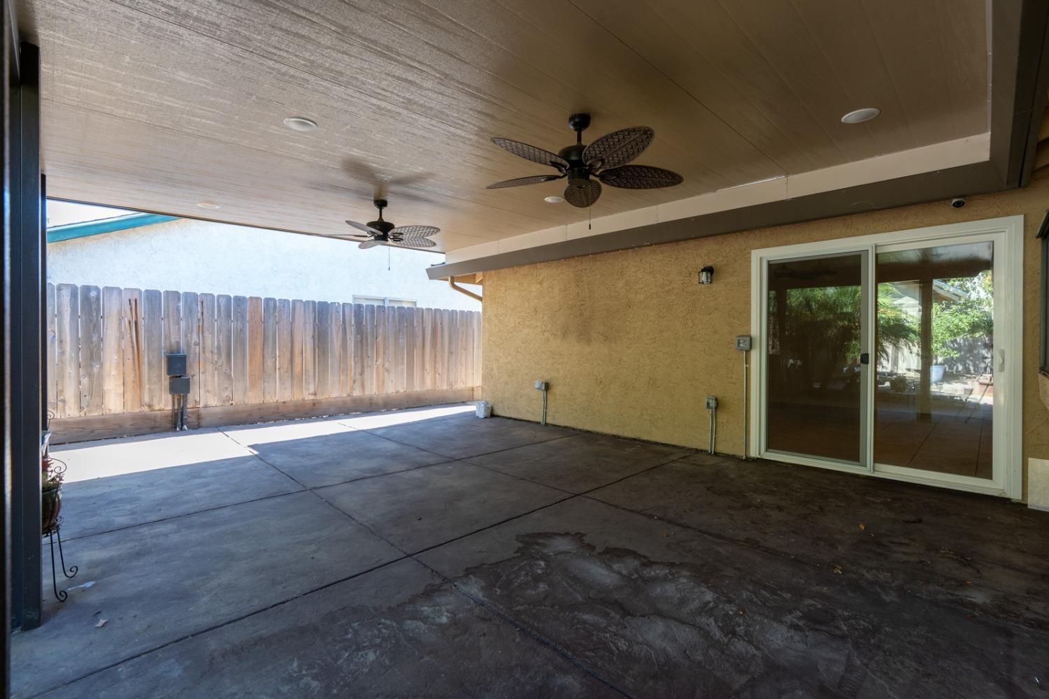 Detail Gallery Image 38 of 44 For 809 Lehigh Dr, Merced,  CA 95348 - 3 Beds | 2 Baths