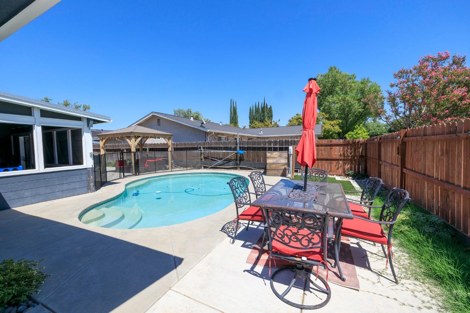 Detail Gallery Image 41 of 42 For 1200 Scottsdale Way, Modesto,  CA 95355 - 3 Beds | 2 Baths