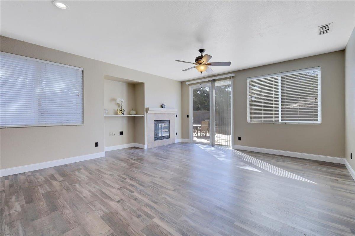 Detail Gallery Image 15 of 44 For 1180 Bronco Dr, Plumas Lake,  CA 95961 - 3 Beds | 2 Baths