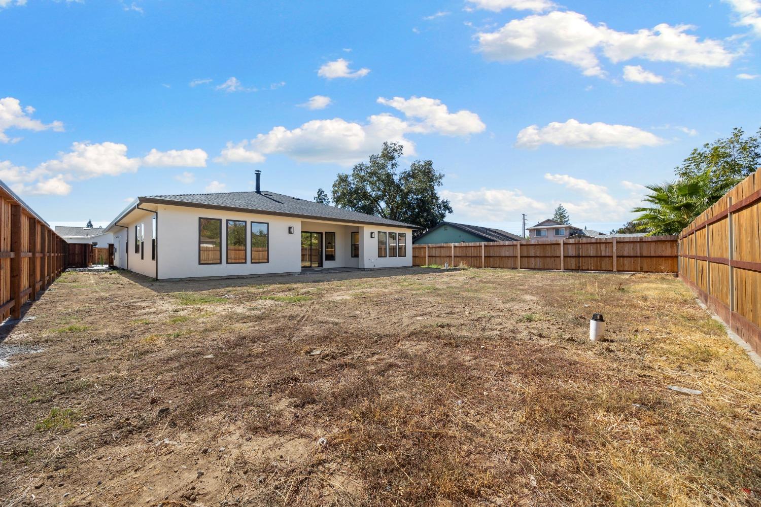 Detail Gallery Image 46 of 53 For 8890 Livoti Ct, Roseville,  CA 95661 - 4 Beds | 3/1 Baths