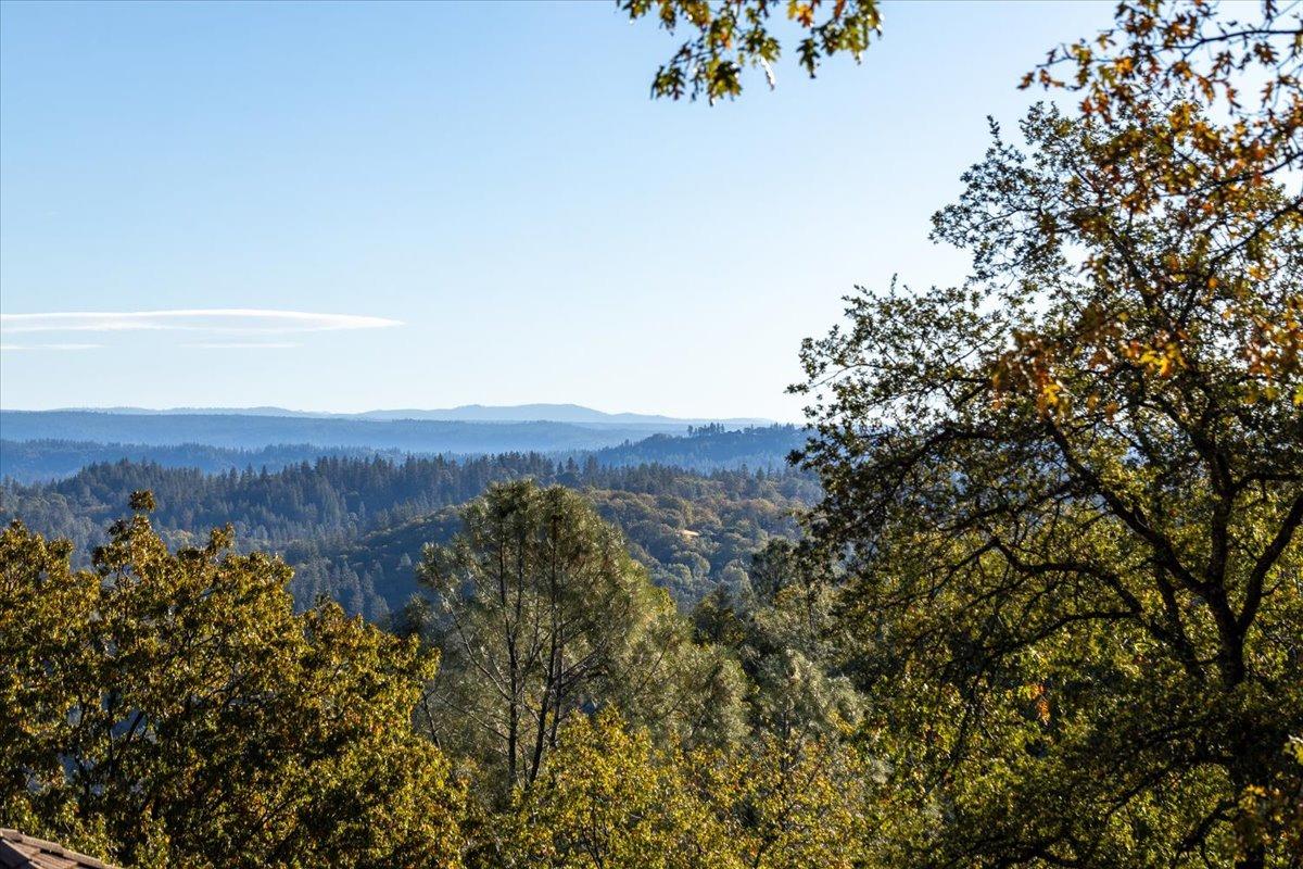 Detail Gallery Image 38 of 48 For 17477 Troy Ct, Grass Valley,  CA 95949 - 3 Beds | 2 Baths