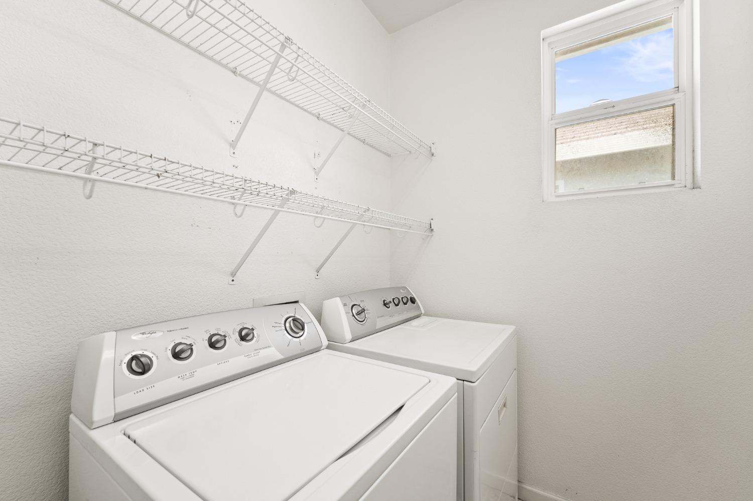 Detail Gallery Image 30 of 42 For 3585 Sarasota Ave, Merced,  CA 95348 - 4 Beds | 2/1 Baths