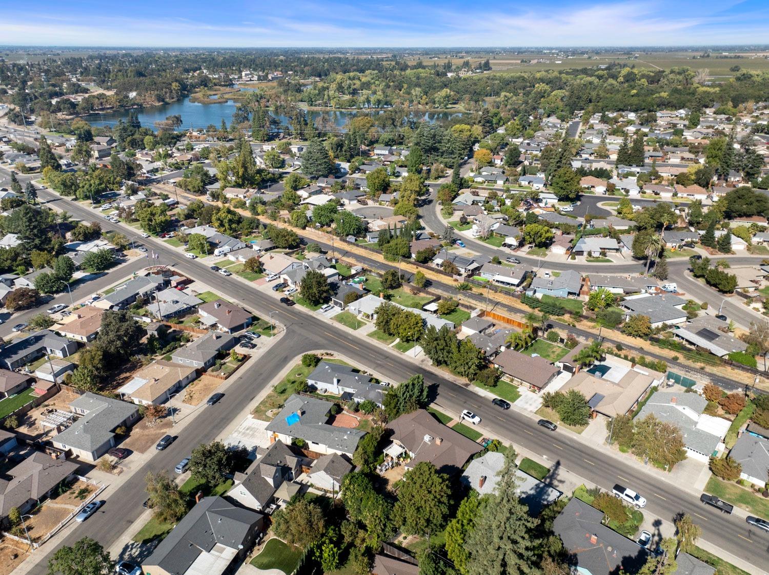 Detail Gallery Image 31 of 32 For 1424 Holly Dr, Lodi,  CA 95242 - 2 Beds | 1 Baths