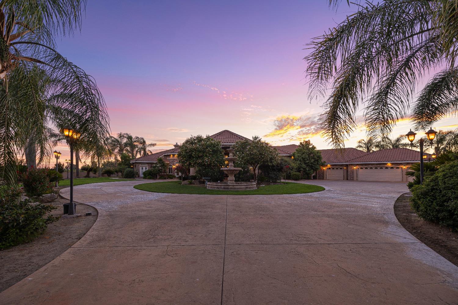 Detail Gallery Image 13 of 60 For 19149 Saint John Rd, Escalon,  CA 95320 - 6 Beds | 6/1 Baths