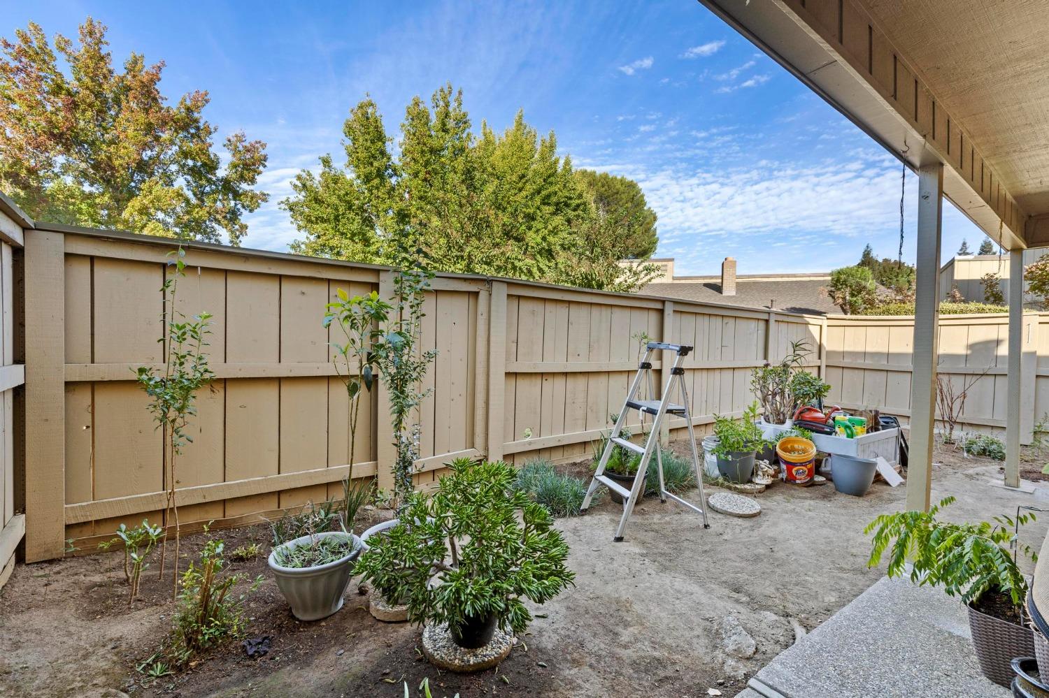 Detail Gallery Image 34 of 47 For 1338 Hunn Rd #24,  Yuba City,  CA 95993 - 3 Beds | 2 Baths