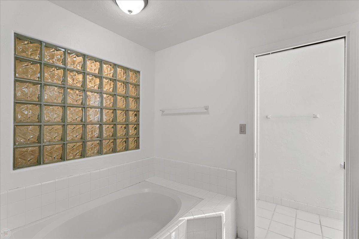 Detail Gallery Image 34 of 46 For 1131 Grantland Ct, Modesto,  CA 95350 - 3 Beds | 2 Baths