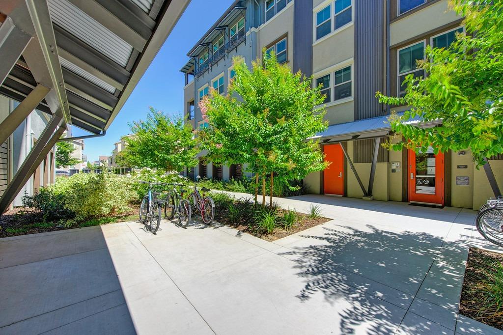 Detail Gallery Image 40 of 50 For 1661 Spring St #231,  Davis,  CA 95616 - 2 Beds | 2 Baths