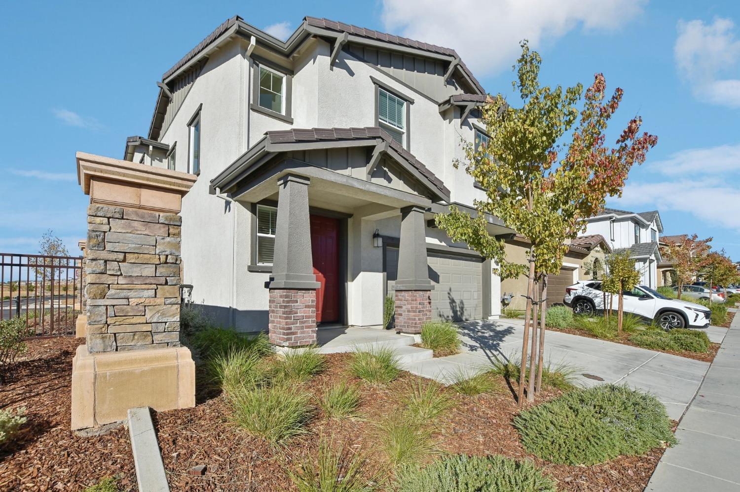 Detail Gallery Image 31 of 32 For 3204 Auburn Leaf Loop, Folsom,  CA 95630 - 4 Beds | 2/1 Baths