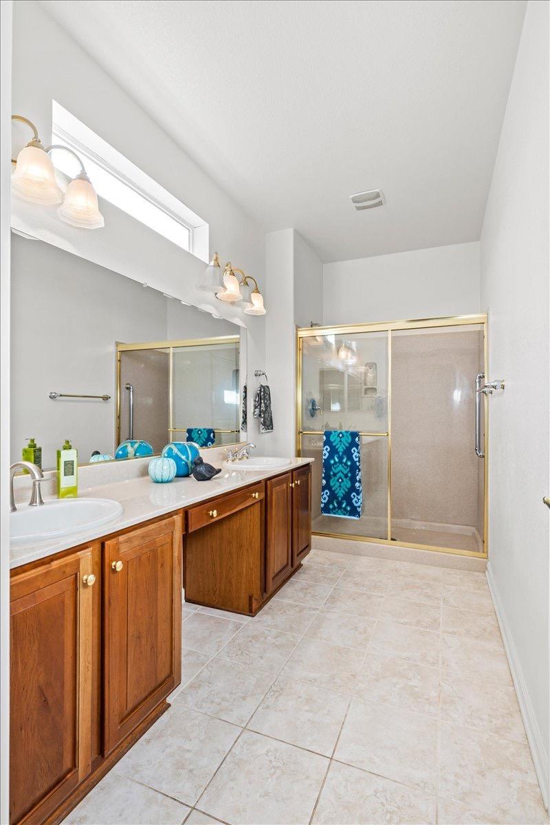 Detail Gallery Image 17 of 30 For 381 Daylily Ln, Lincoln,  CA 95648 - 2 Beds | 2 Baths