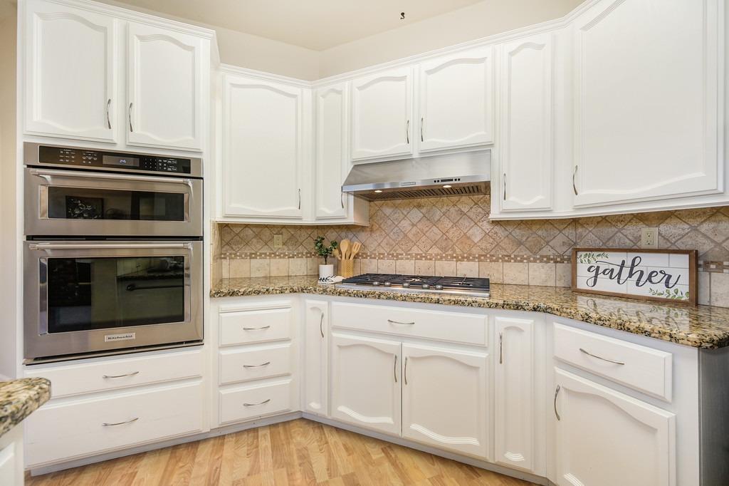 Detail Gallery Image 9 of 19 For 102 Hamersley Way, Folsom,  CA 95630 - 3 Beds | 2 Baths