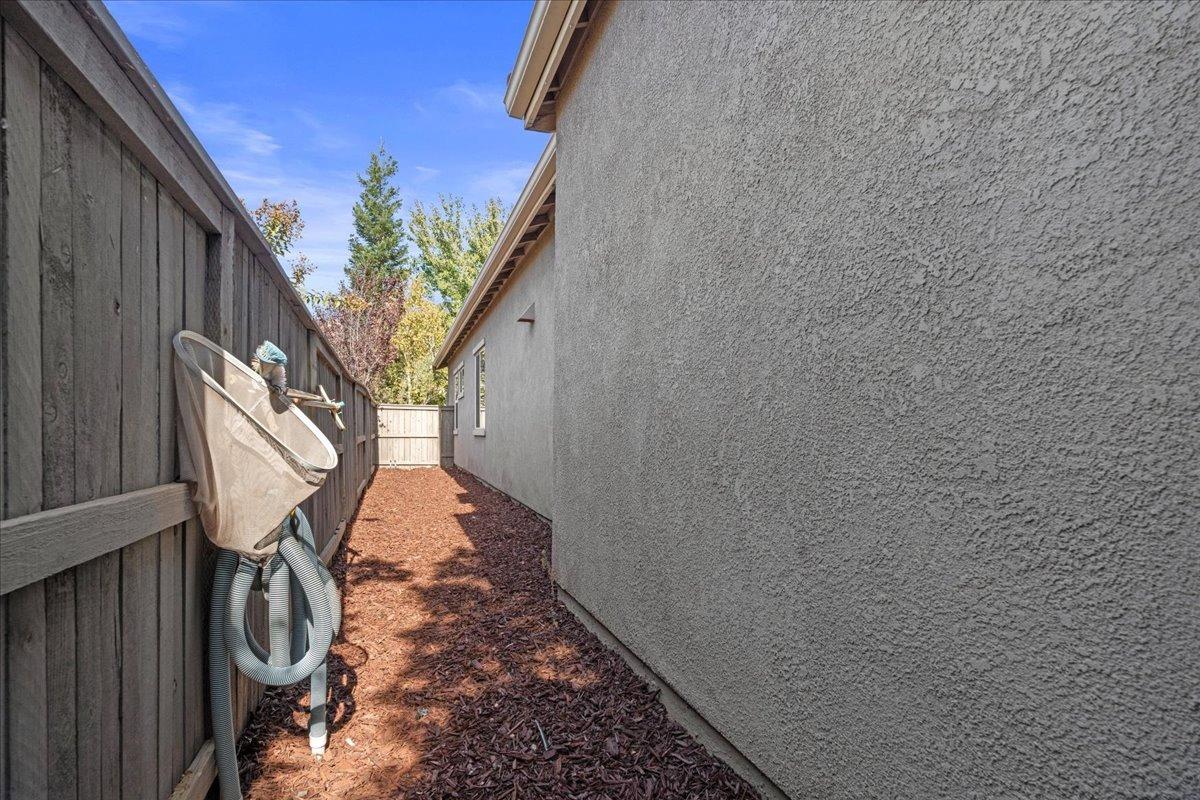 Detail Gallery Image 33 of 45 For 2085 Frascati Dr, El Dorado Hills,  CA 95762 - 3 Beds | 2/1 Baths