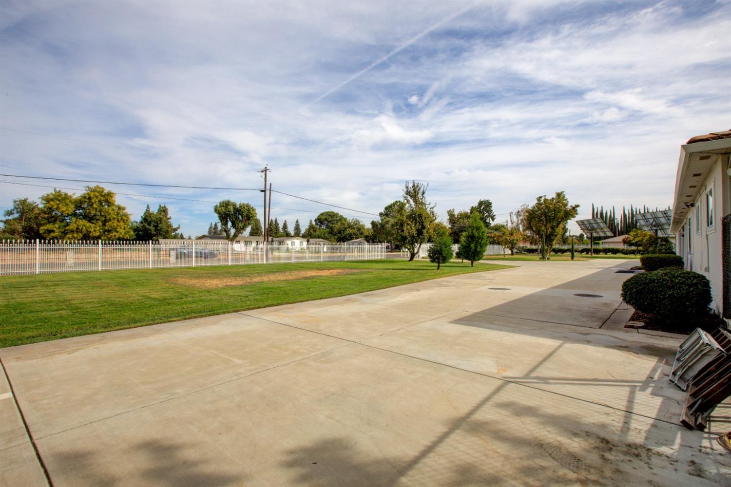 Detail Gallery Image 2 of 85 For 5371 Mulberry Ave, Atwater,  CA 95301 - 3 Beds | 2/1 Baths