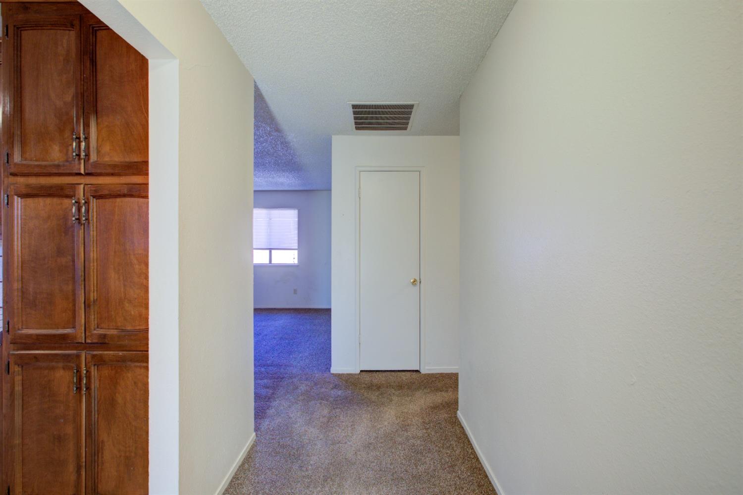 Detail Gallery Image 7 of 43 For 701 Junipero Ct, Merced,  CA 95348 - 3 Beds | 2 Baths