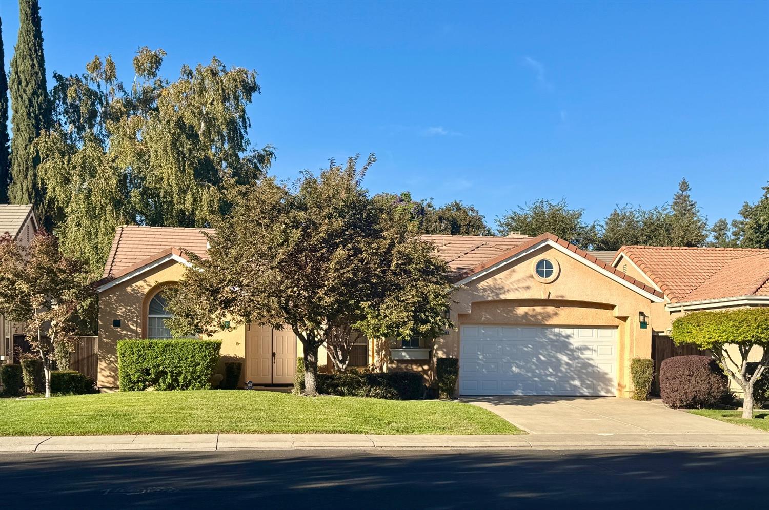 Detail Gallery Image 1 of 1 For 3303 Shadowbrook Dr, Stockton,  CA 95219 - 3 Beds | 2 Baths