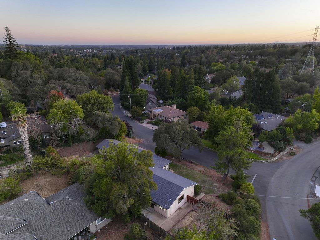 Detail Gallery Image 69 of 70 For 9801 Blue Lake Dr, Folsom,  CA 95630 - 4 Beds | 2 Baths