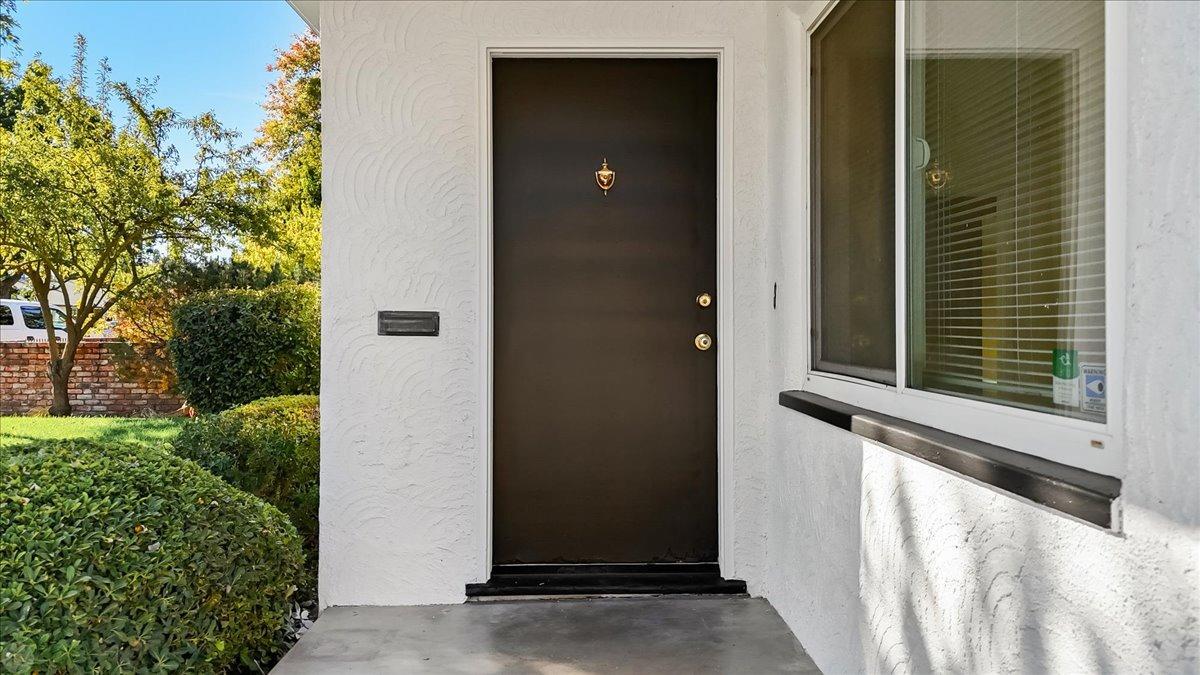 Detail Gallery Image 8 of 46 For 1131 Grantland Ct, Modesto,  CA 95350 - 3 Beds | 2 Baths