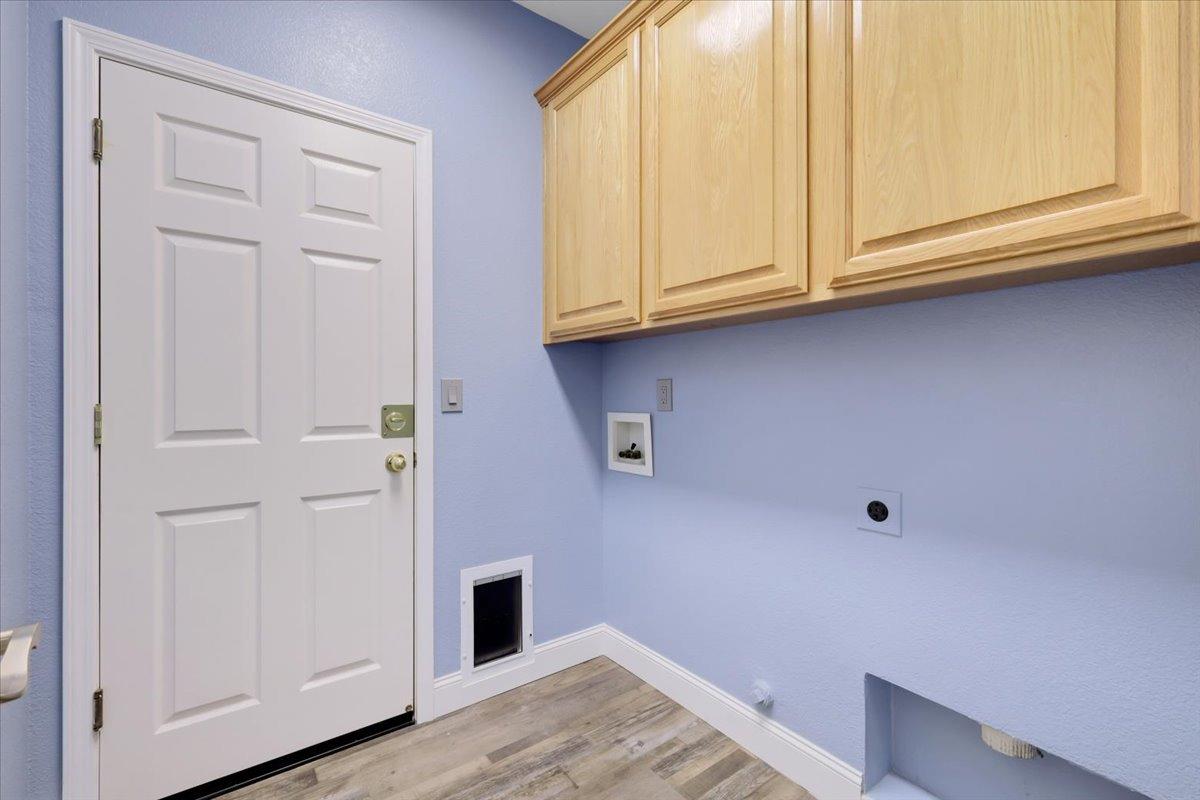 Detail Gallery Image 21 of 44 For 1180 Bronco Dr, Plumas Lake,  CA 95961 - 3 Beds | 2 Baths