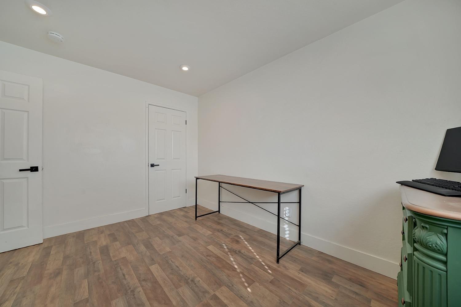 Detail Gallery Image 19 of 32 For 613 Macarthur St, Sacramento,  CA 95838 - 2 Beds | 1 Baths