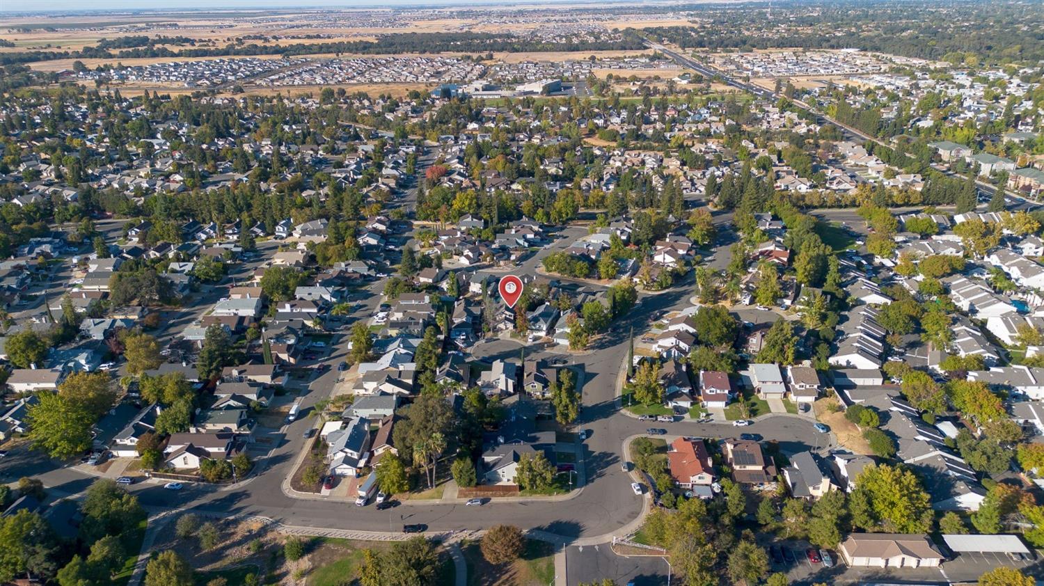 Detail Gallery Image 63 of 70 For 4123 Pebble Oaks Ct, Antelope,  CA 95843 - 4 Beds | 2/1 Baths