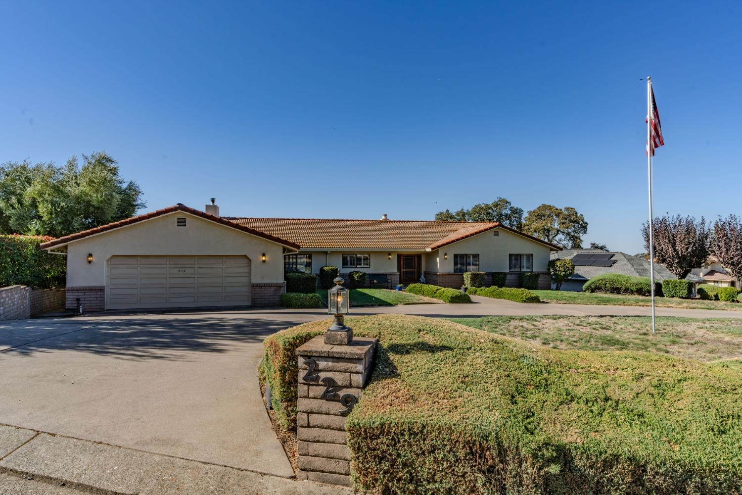 Detail Gallery Image 56 of 59 For 229 Ridgecrest Ct, Sutter Creek,  CA 95685 - 3 Beds | 3 Baths