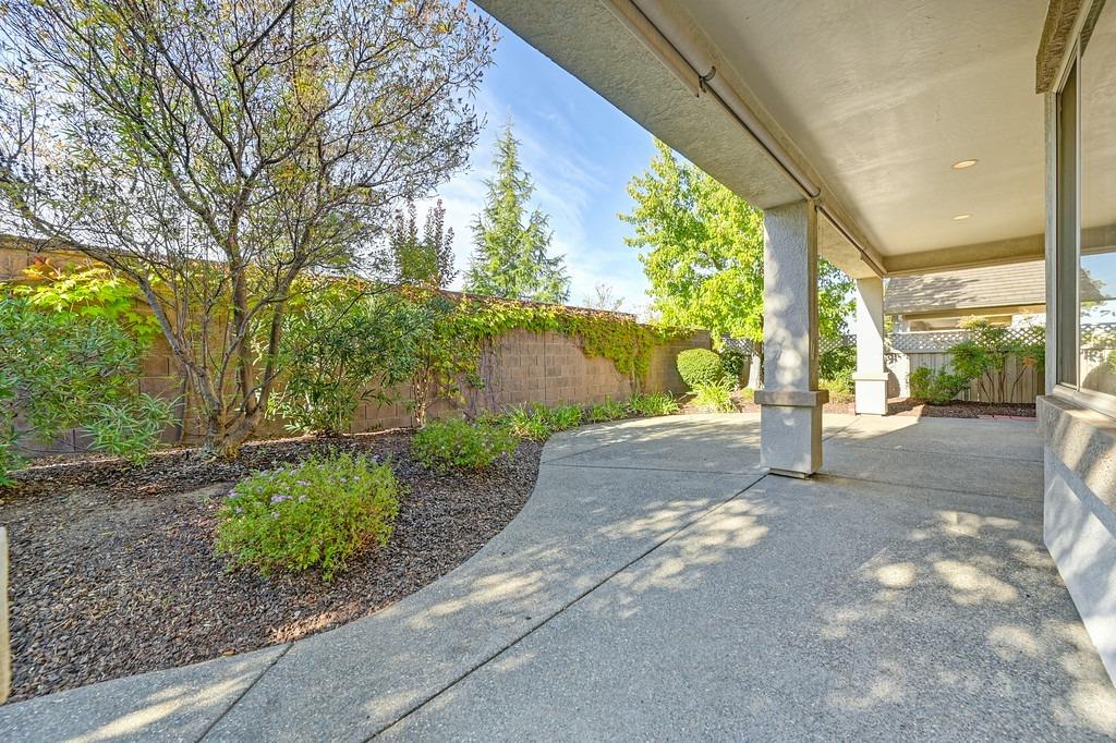 Detail Gallery Image 27 of 29 For 1621 Hackberry Ln, Lincoln,  CA 95648 - 2 Beds | 2 Baths