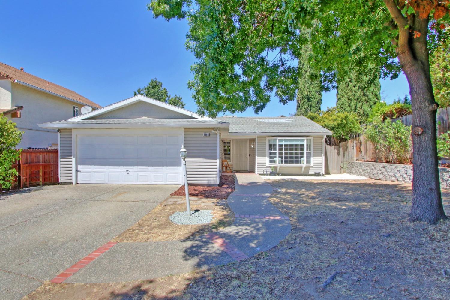 Detail Gallery Image 1 of 45 For 5605 Andes Ct, Sacramento,  CA 95842 - 3 Beds | 2 Baths