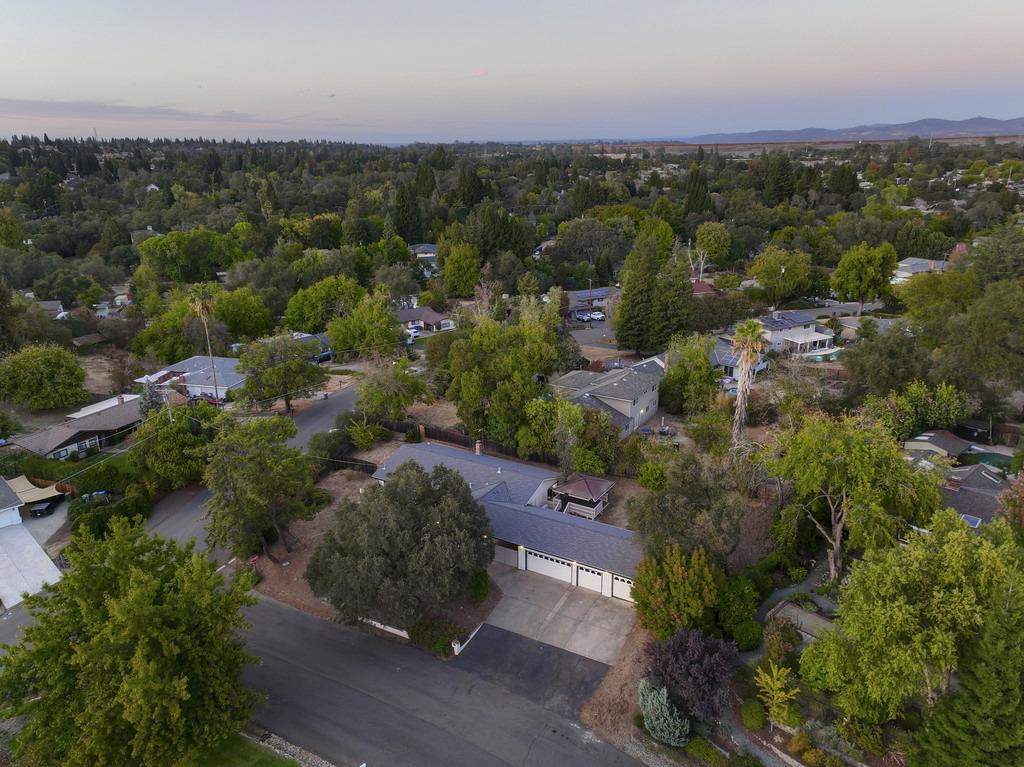 Detail Gallery Image 68 of 70 For 9801 Blue Lake Dr, Folsom,  CA 95630 - 4 Beds | 2 Baths