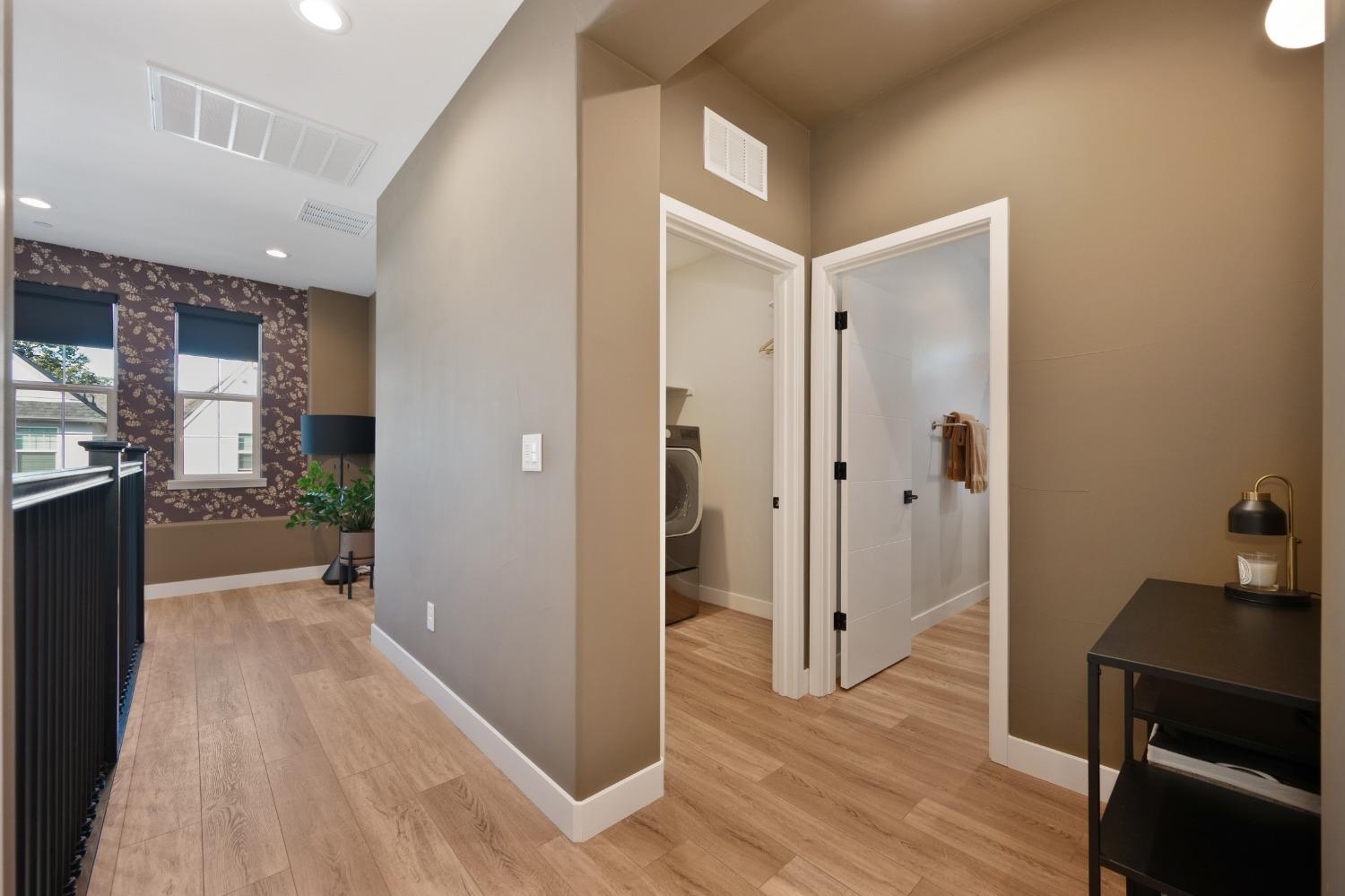 Detail Gallery Image 24 of 62 For 7568 Twin Bridges Ln, Citrus Heights,  CA 95610 - 3 Beds | 2/1 Baths